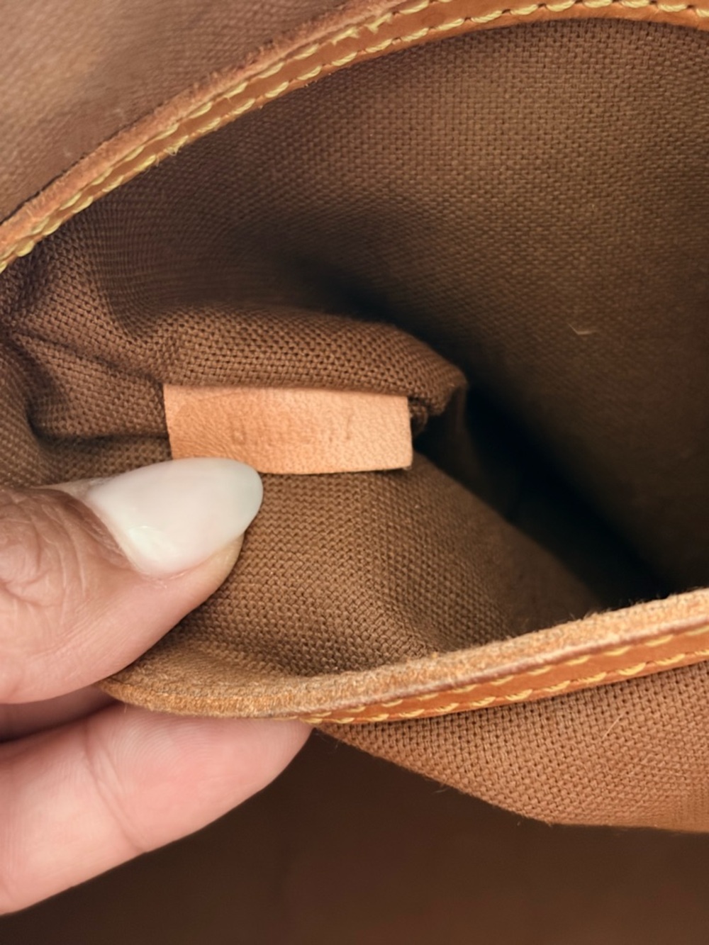 Louis Vuitton Brown Monogram Alma Handbag with Tan Trim - Picture 6 of 7